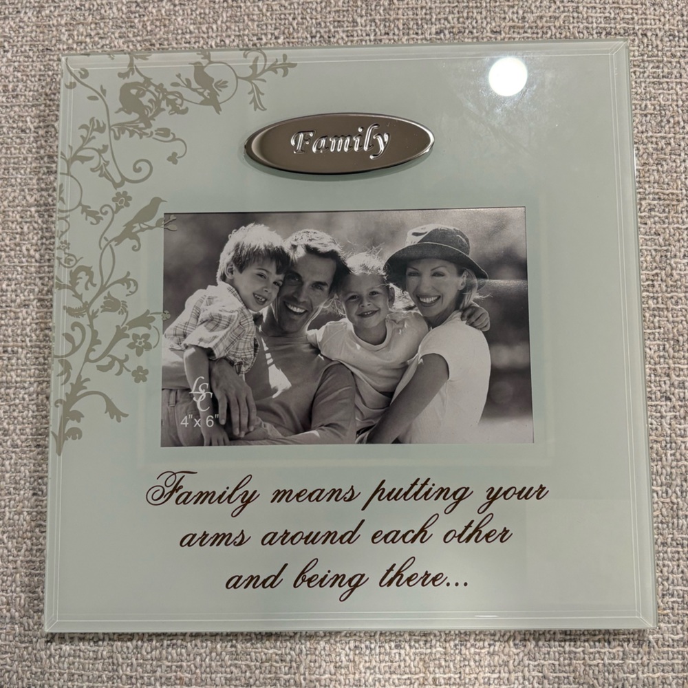 Glass Accent Photo Frame